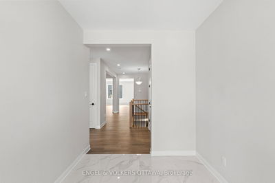 119 D'arleux Pl, Manotick - Mahogany Community image-0-3