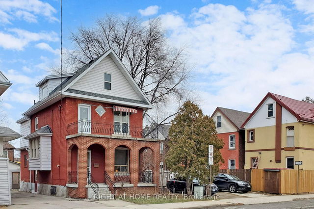 Upper - 703 Wilson Street