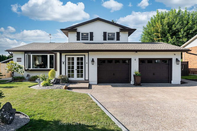5 Lower Canada Drive