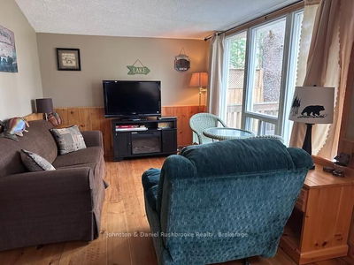 1039 Wonder Beach Rd, Muskoka Lakes - Watt image-0-4