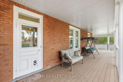 8 JOHN St, Champlain - L'Orignal image-0-2