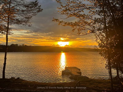 2347 Kashagawigamog Lake Rd, Minden Hills - Minden image-0-1