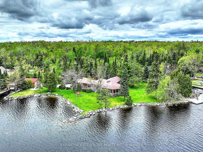 557 Riverside Dr, Trent Lakes - Trent Lakes