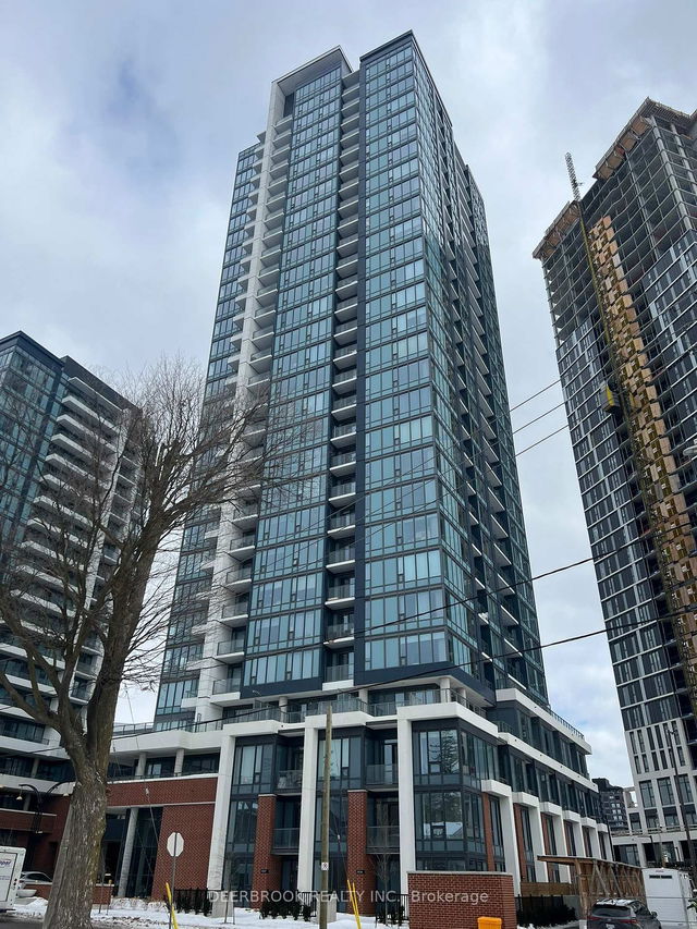 204 - 15 Wellington Street