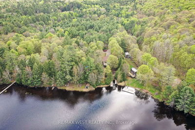 Unit 1 — 1162 Burlmarie Rd, Lake of Bays -  image-0-1