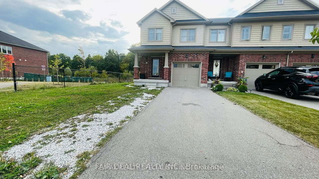 8685 Dogwood Crescent