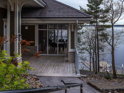 Unit B101-B2 — 1869 Muskoka Rd 118 Highway, Muskoka Lakes - Monck (Muskoka Lakes)