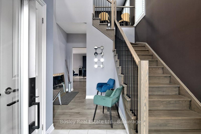 133 Sebastien St, Blue Mountains, N0H 1J0 | Image 3