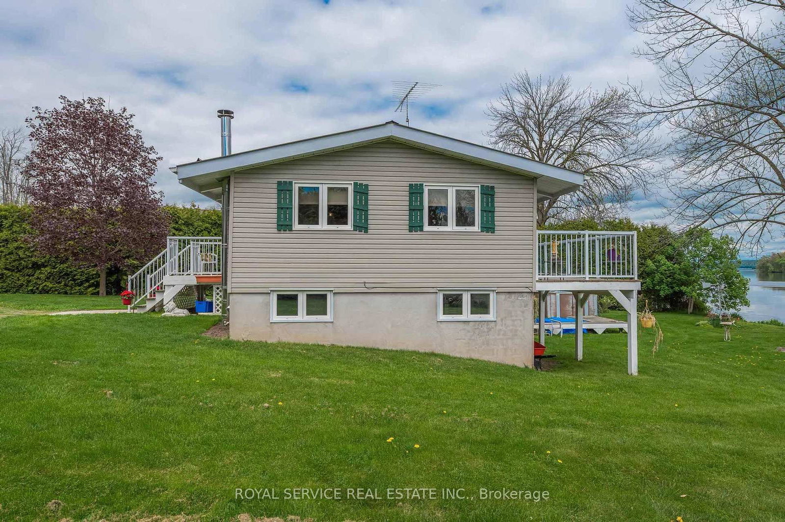Listing Image 7