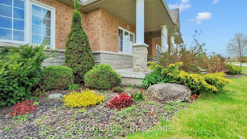 42 Somerville Cres, Mulmur, L9V 3J2 | Image 3