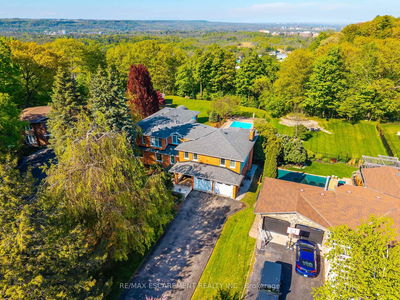 887 MONTGOMERY Dr, Hamilton - Ancaster
