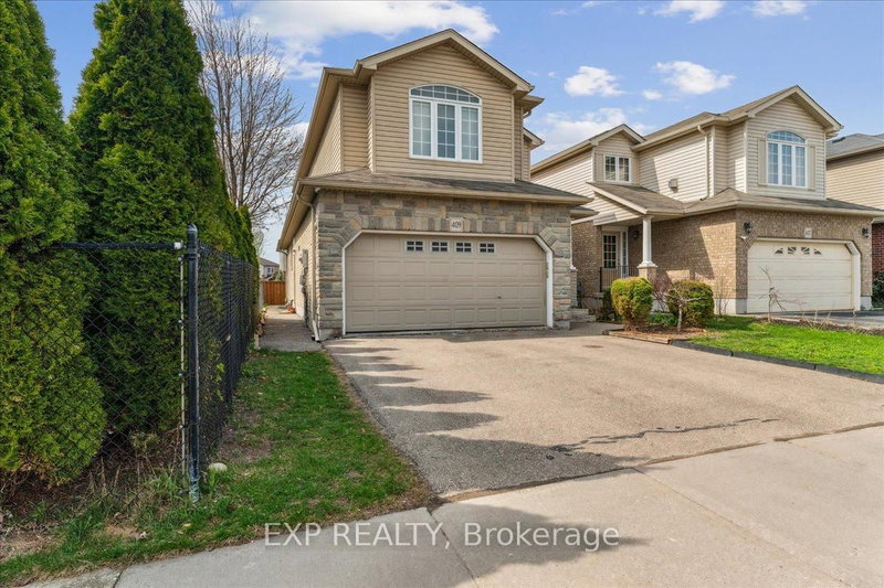 409 Tealby Cres, Waterloo, N2J 4Y8 | Image 3