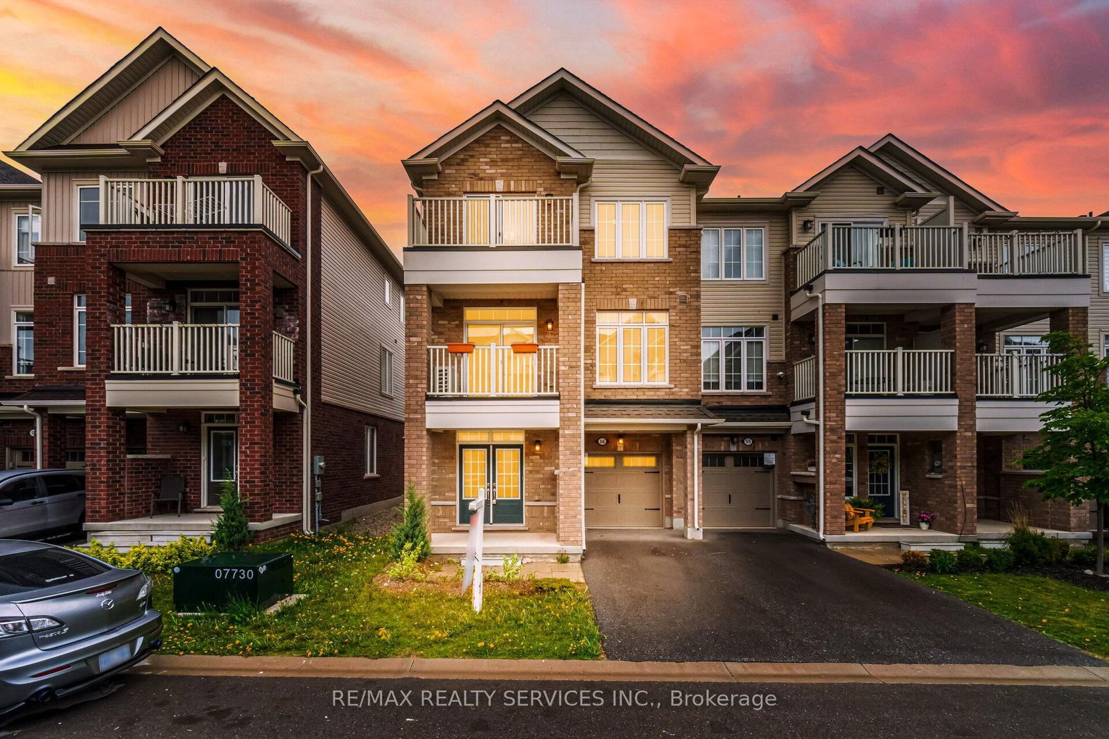 Townhouse for sale at 113 Hartley Avenue, Brant, Paris, N3L 0K8 - MLS: X12155931