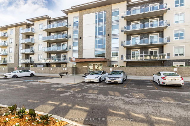 213 - 16 Markle Crescent