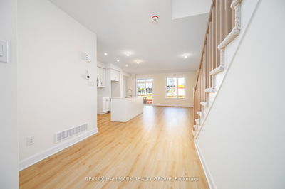 151 Succession Crt, Stittsville - Fringewood image-0-3