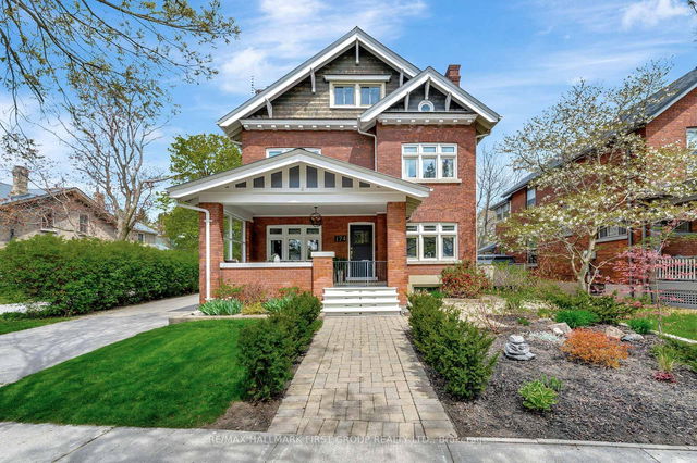 174 King Street W