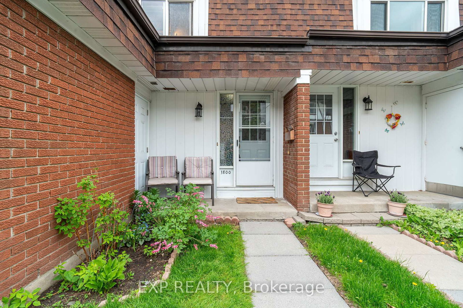 Townhouse for sale at 1800 AXMINSTER Court, Ottawa, Convent Glen South, K1C 1Z5 - MLS: X12156169