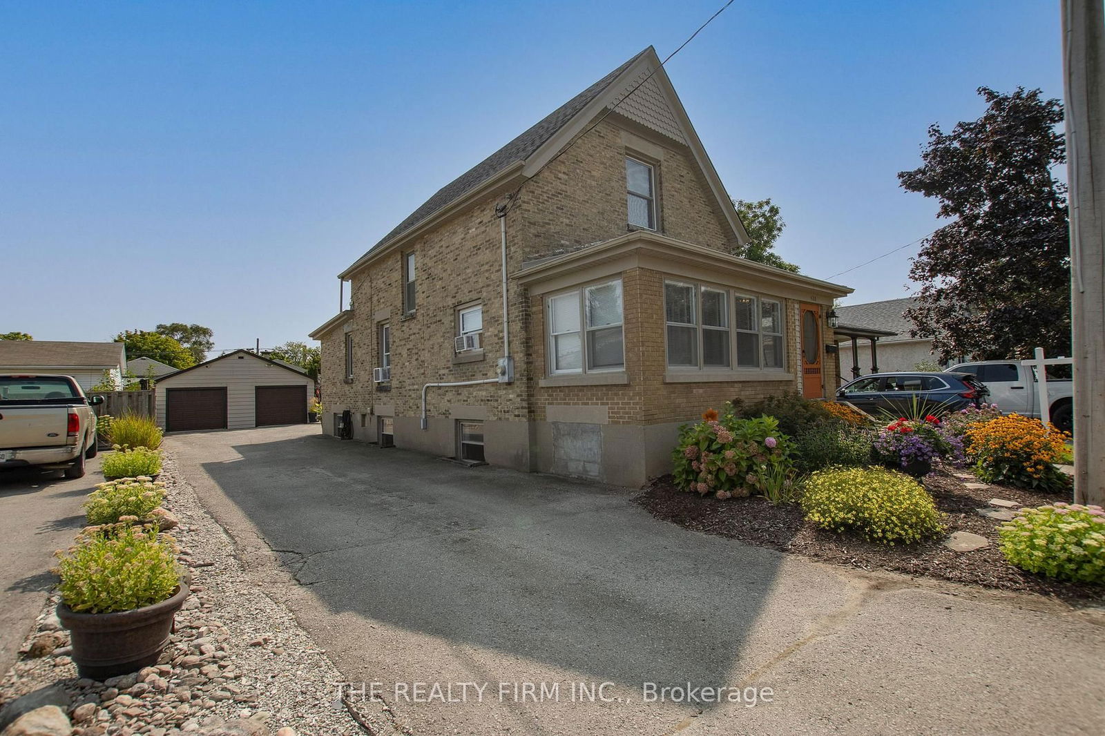 Semi-Detached House for sale at 428 Saul Street, London East, East H, N5W 4T5 - MLS: X12156174