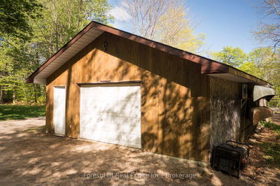 917 Portage Rd, Lake of Bays - Franklin image-0-3