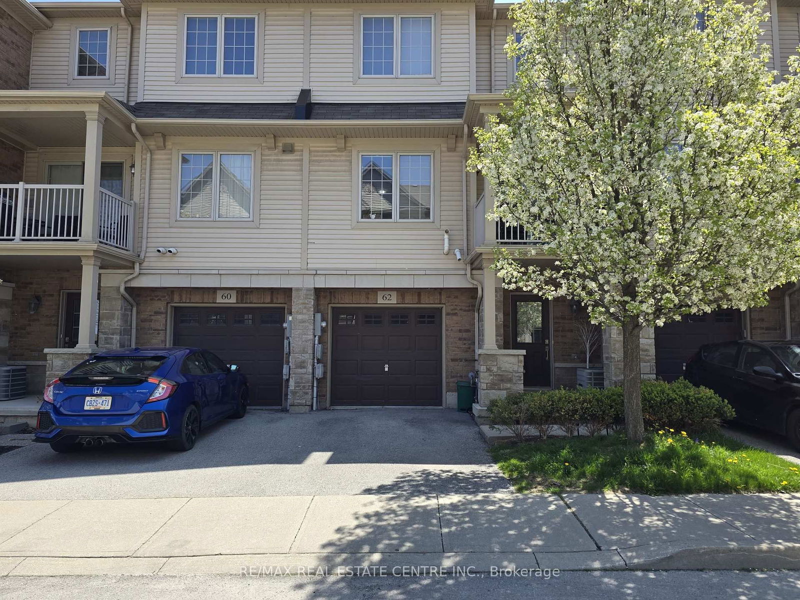 Townhouse for sale at 62-541 WINSTON Road, Grimsby, Grimsby Beach, L3M 0C5 - MLS: X12156285
