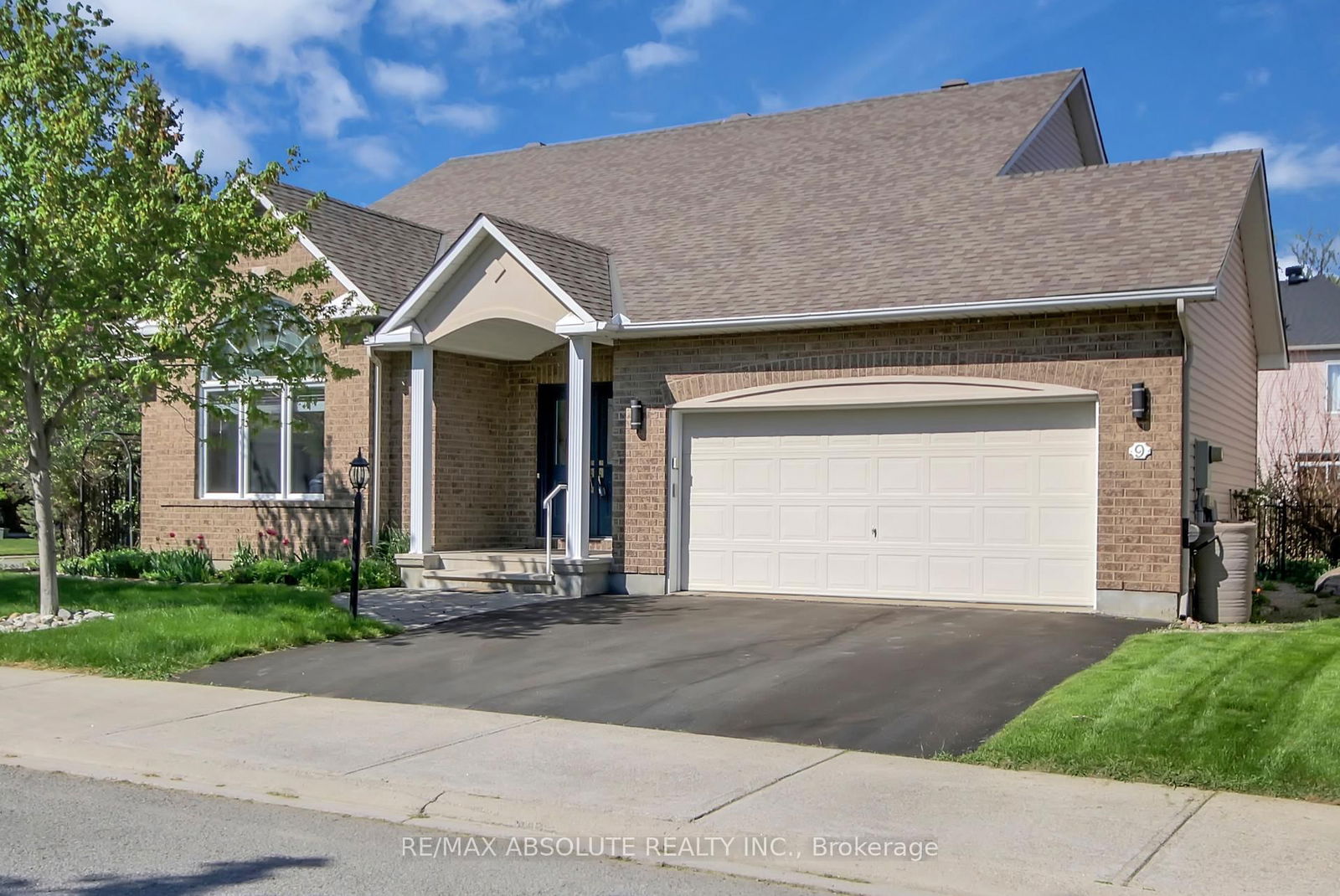 Detached House for sale at 9 Camberley Street, Ottawa, Barrhaven East, K2G 6Y2 - MLS: X12156358