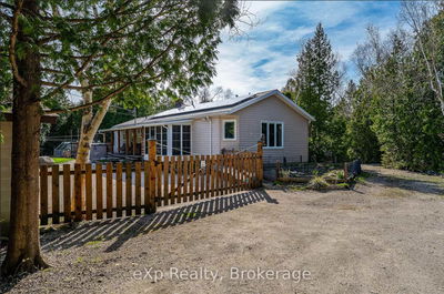 53 Little Pine Dr, Northern Bruce Peninsula - Northern Bruce Peninsula