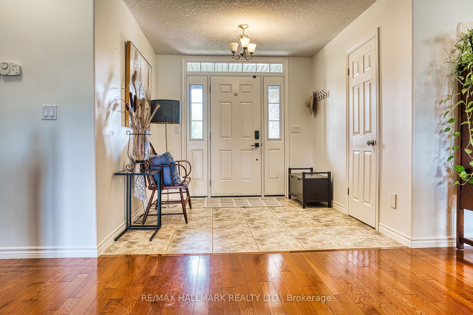 Detached House for sale at 735 WELLINGTON Avenue, North Perth, Listowel, N4W 3S8 - MLS: X12156571