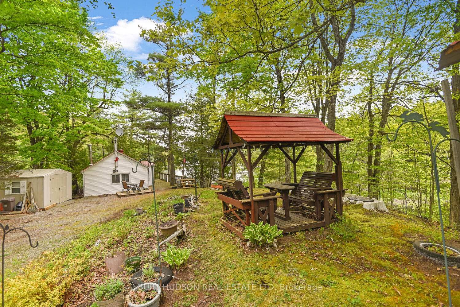 Detached House for sale at 959 Narrows Lane, Leeds and the Thousand Islands, Rear of Leeds - Lansdowne Twp, K0E 1N0 - MLS: X12156612