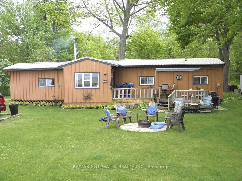 9774 Lake Rd, Lambton Shores - Kettle Point image-0-0