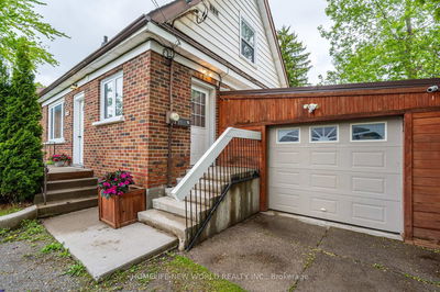 1046 WESTERN Ave, Peterborough Central - 3 South image-0-2