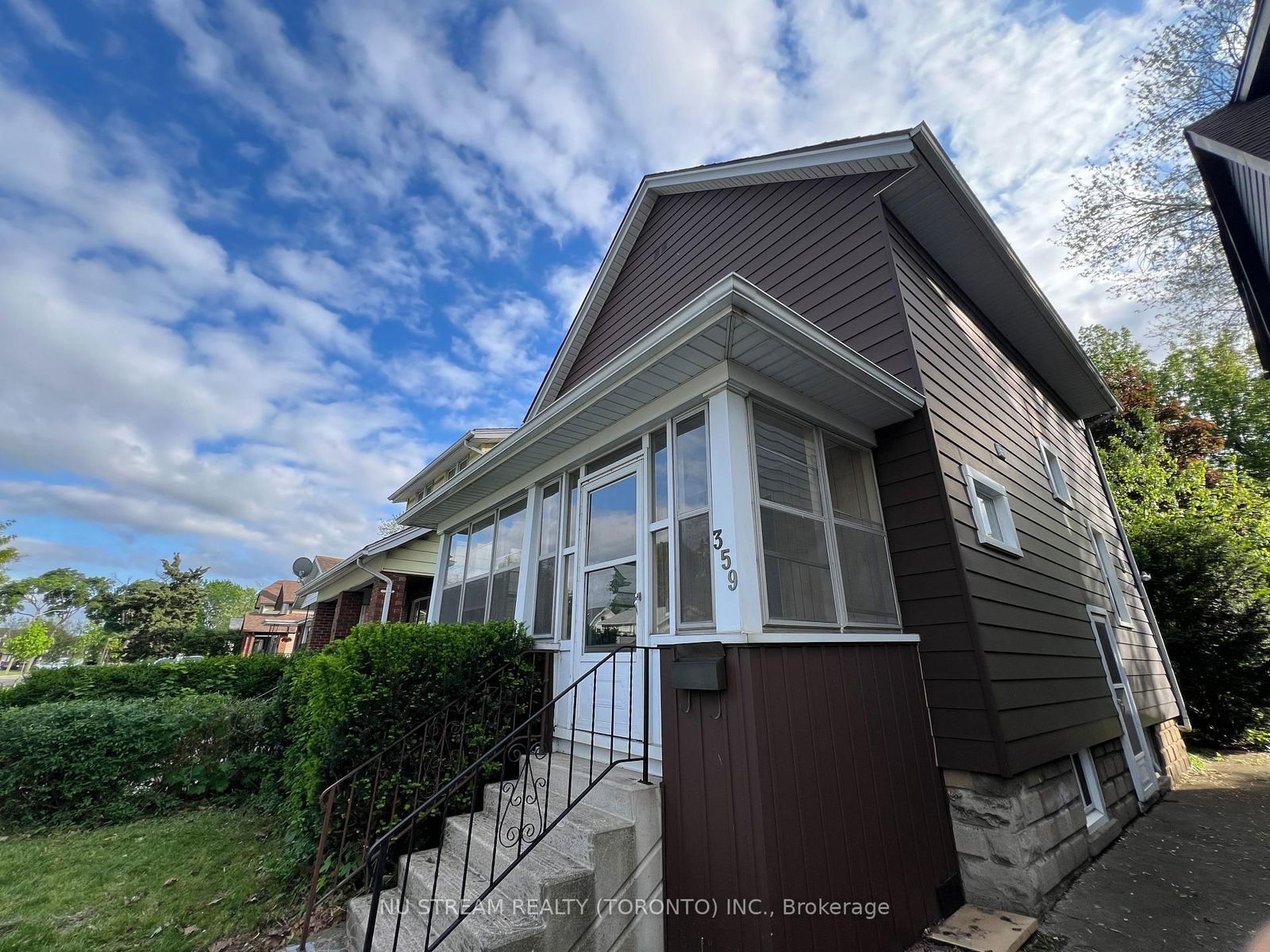 Detached House for sale at 359 Randolph Avenue, Windsor, N9B 2T4 - MLS: X12156903
