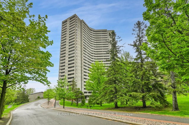 1808 - 1081 Ambleside Drive