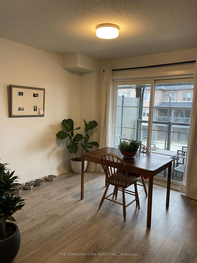 05 - 205 West Oak Trail