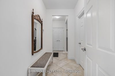 19 Westra Dr, Guelph - Willow West/Sugarbush/West Acres image-0-3