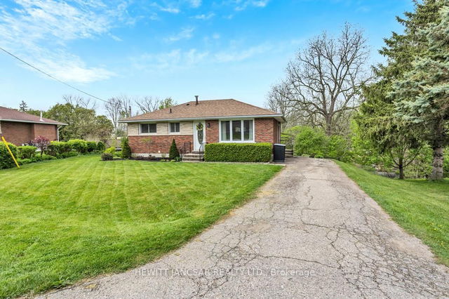 24 Spruce Road