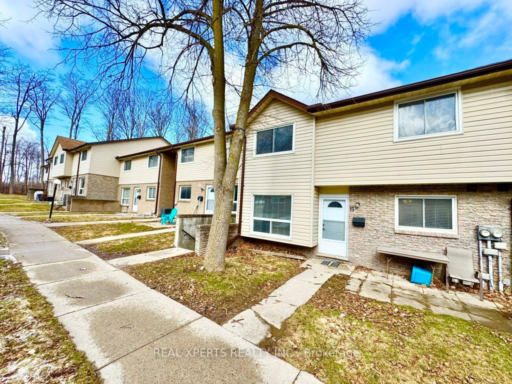 Townhouse for sale at Unit# 15-453 Albert St Street, Waterloo, N2L 5A7 - MLS: X12157261