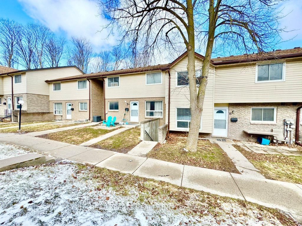 Townhouse for sale at Unit# 15-453 Albert St Street, Waterloo, N2L 5A7 - MLS: X12157261