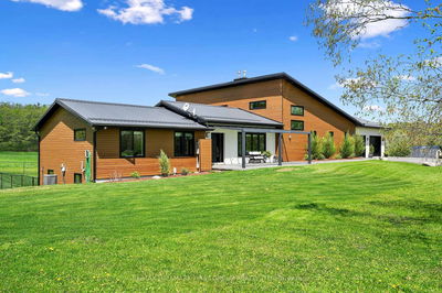 4566 Harwood Rd, Hamilton Township - Rural Hamilton image-0-3
