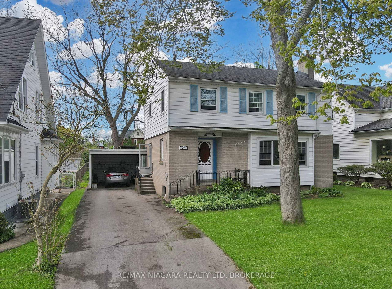 Detached House for sale at 21 Highland Avenue, Fort Erie, Central, L2A 2X6 - MLS: X12157518