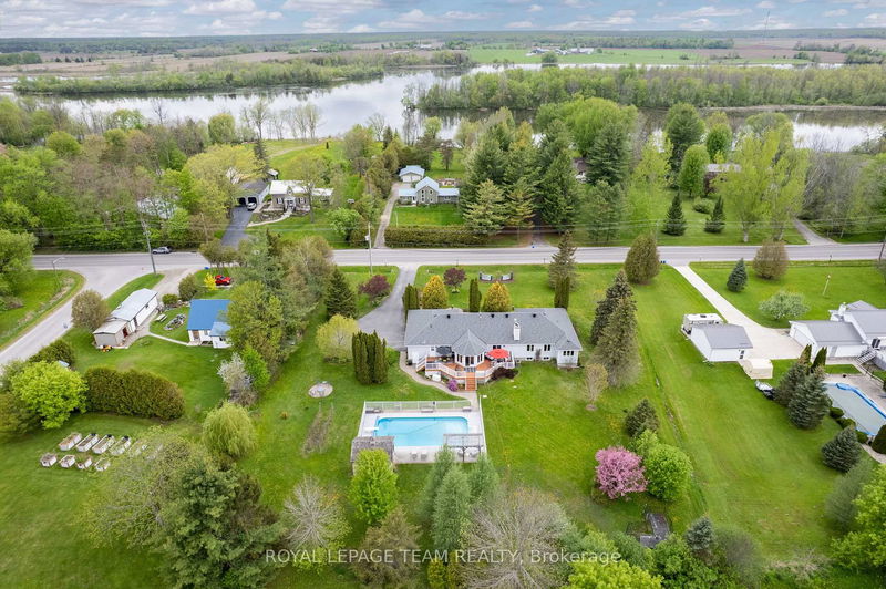 2370 River Rd, North Grenville - North Grenville Twp (Kemptville South) image-0-0