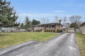 104 Simcoe Crescent