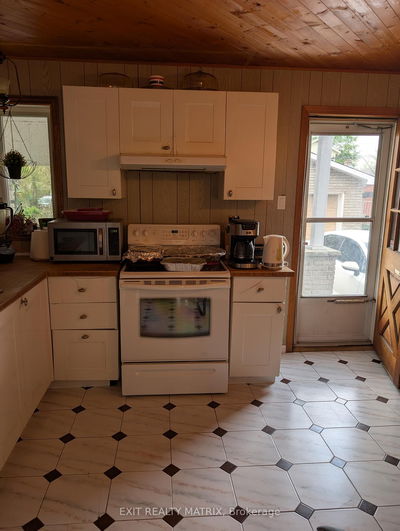 393 Donald St, Ottawa - Overbrook/Castle Heights image-0-1