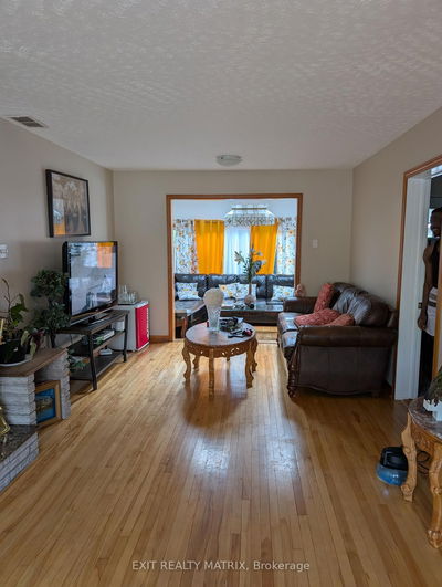 393 Donald St, Ottawa - Overbrook/Castle Heights image-0-3