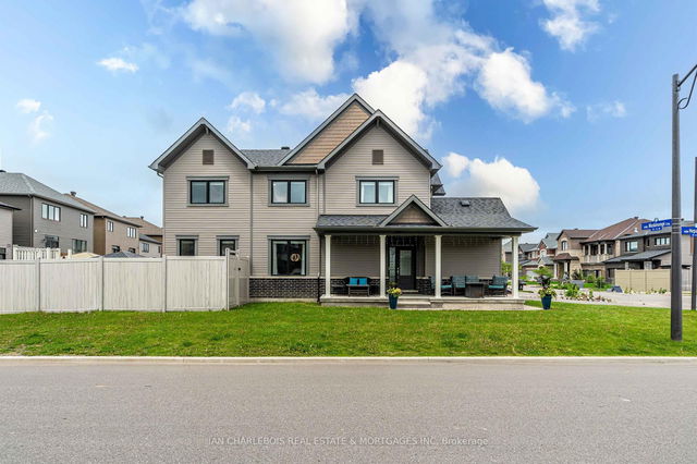 161 Maskinonge Crescent