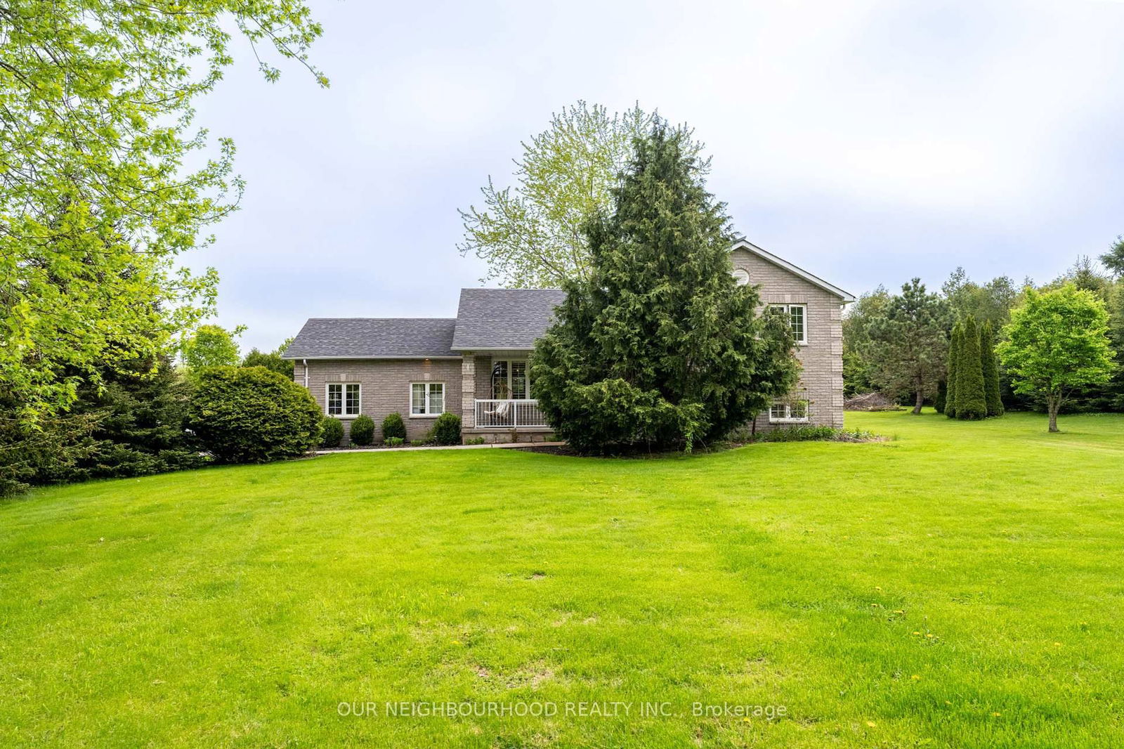 Detached House for sale at 109 St Andrews Drive, Alnwick/Haldimand, Grafton, K0K 2G0 - MLS: X12157919