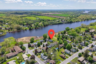 150 Shoreline Cres, Greater Napanee - Greater Napanee image-0-1