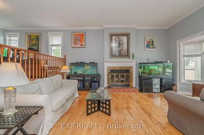 6453 VISENEAU Dr, Orleans - Chateauneuf image-0-3