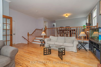 6453 VISENEAU Dr, Orleans - Chateauneuf image-0-4