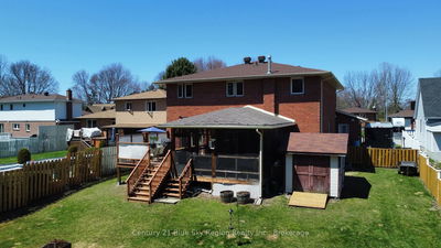 91 Labreche Dr, North Bay - Ferris image-0-2
