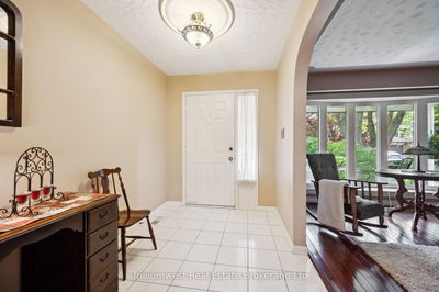 291 Faraday Crt, Waterloo -  image-0-4